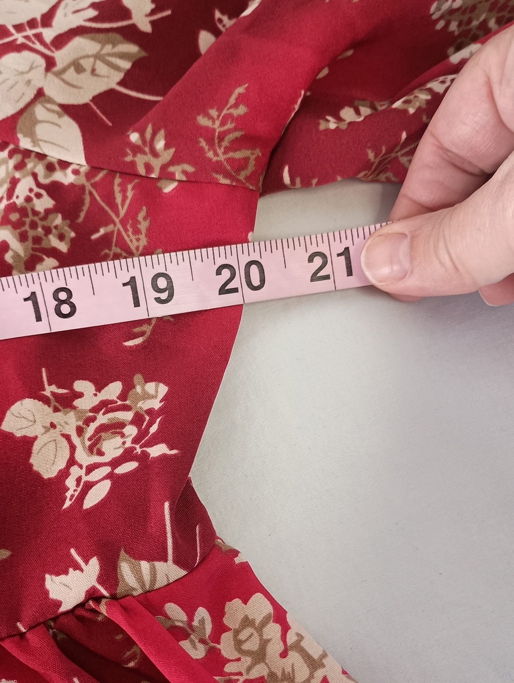 Women's Size 1X Floral Print Blouse Red  Fall Autumn - Picture 5 of 8